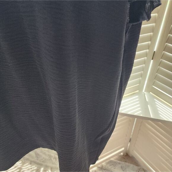 BOUTIQUE BLACK NWOT DOUBLE RUFFLE CAP SLEEVE V NECK  MULTIPLE SIZES - Picture 3 of 6
